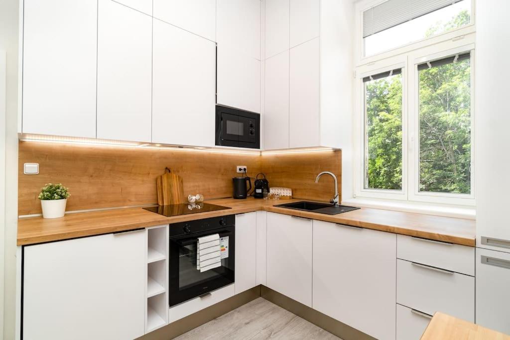 Deja Vu Botique Apartment Оломоуц Екстериор снимка